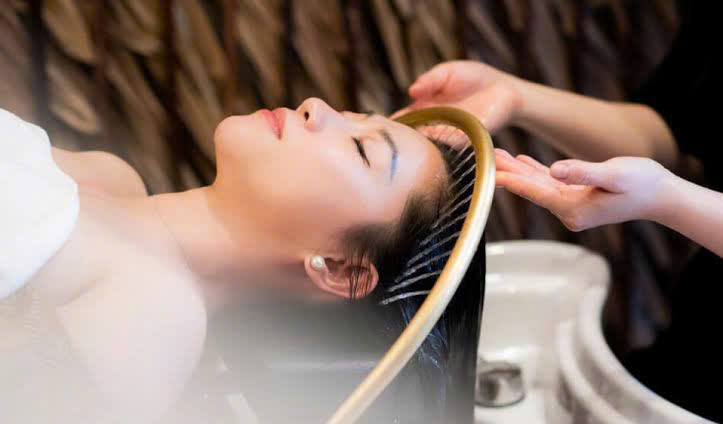 Therapy-hair-wash-salon-in-Ballarat-Central-VIC-